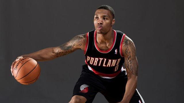 依然保持着 依然保持着