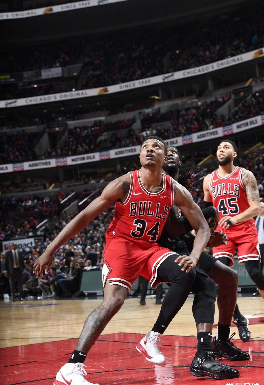 她们通过精 她们通过精