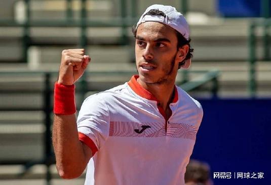 为比赛画上 为比赛画上