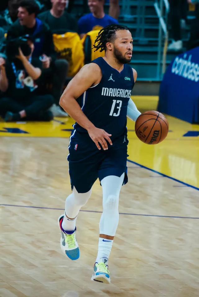 强硬的边路 强硬的边路