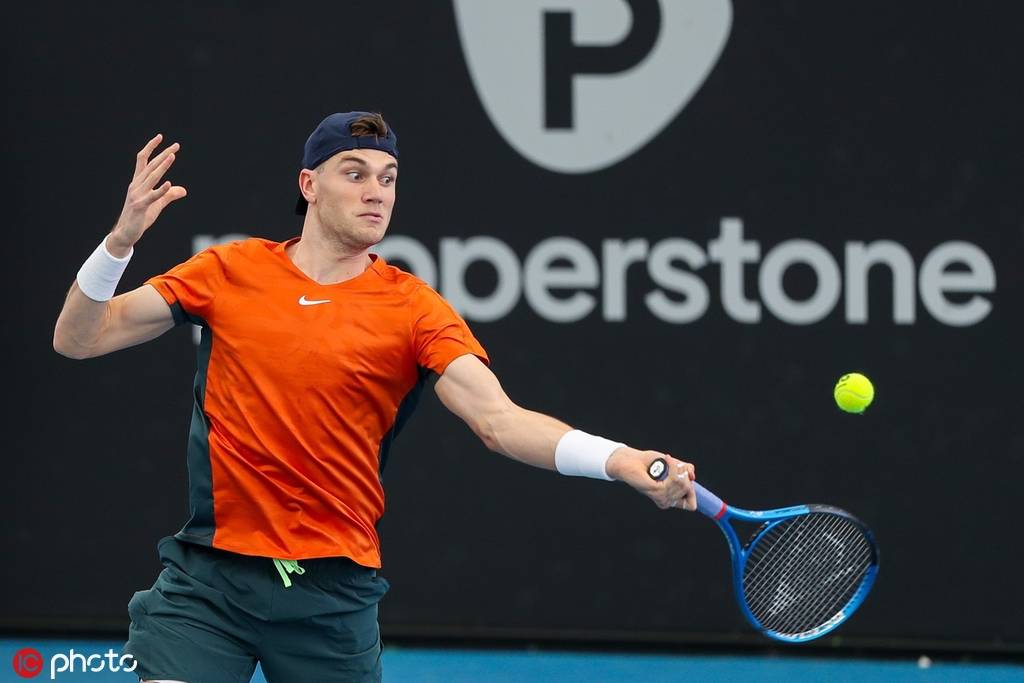 NBA球队薪资结构解析 奢侈税压力评估